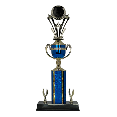 Trofeo de Tubo con Figura Serie 442 de Estrella Holder
